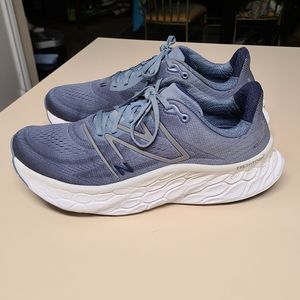 New Balance Fresh Foam X More V4 Running Shoes size 12 1/2